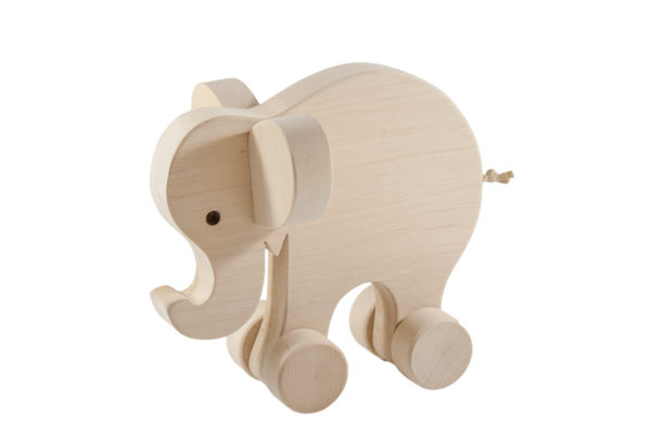 Drewniany słoń na kółkach
