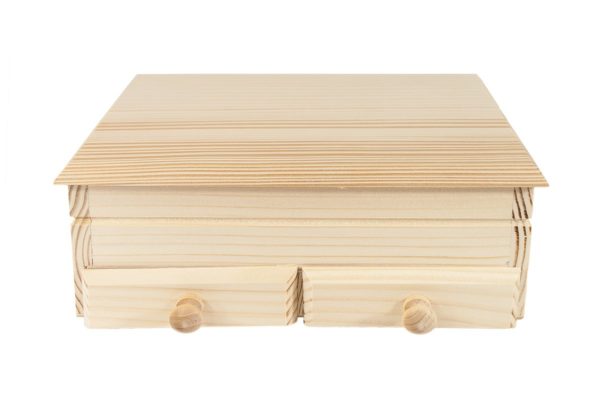 Drewniany kuferek z szufladami