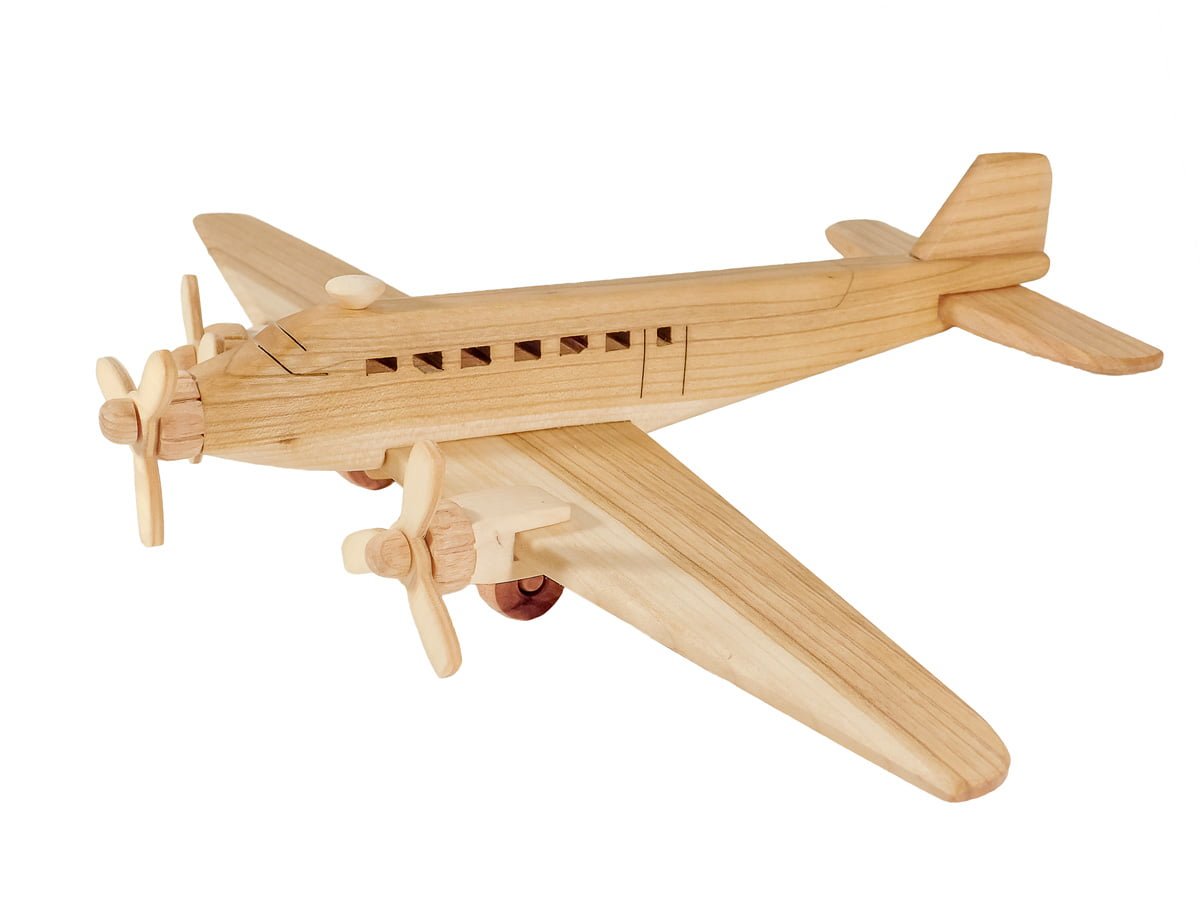 Samolot z drewna 