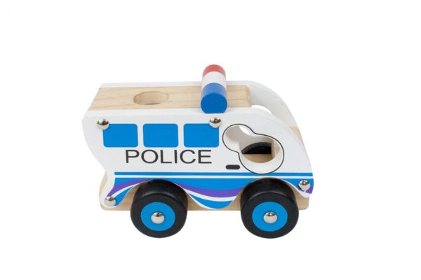Autko z drewna - policja