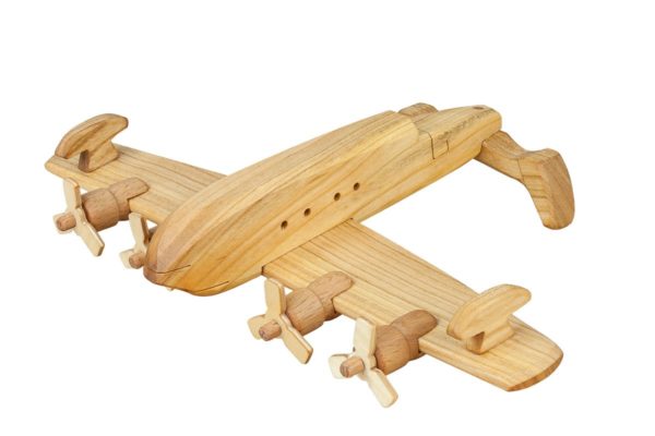 Wykonana z drewna łódź latająca "Coronado"