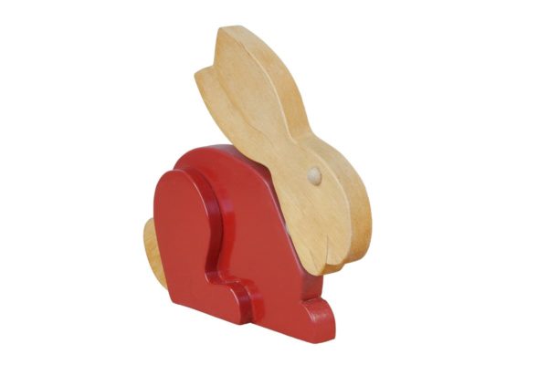 Ozdobny królik z drewna - czerwony