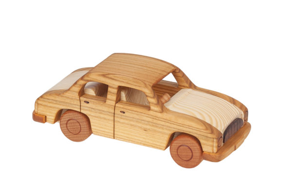 Duży, drewniany model auta "Syrena"