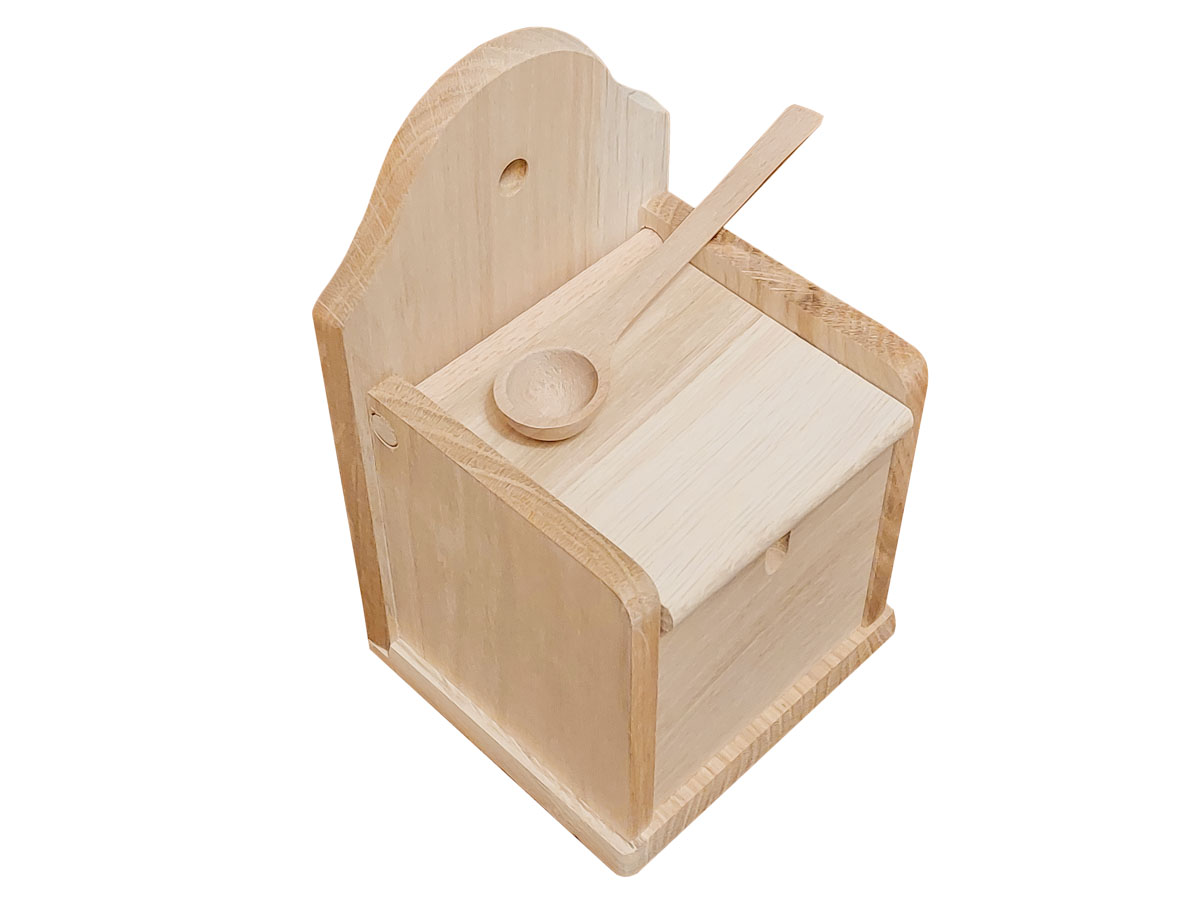 Drewniany pojemnik z klapką, solniczka